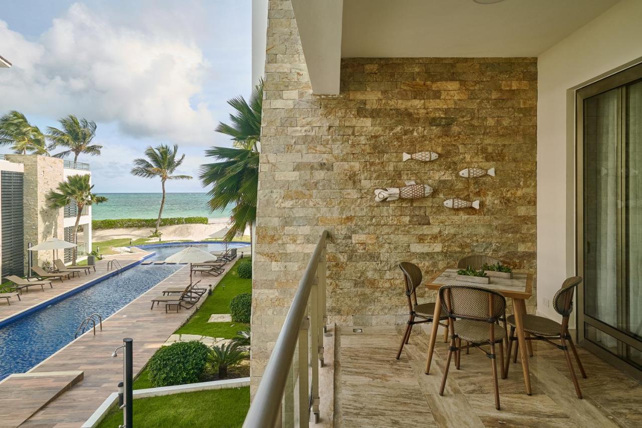 Costa Atlantica Punta Cana - Beach Vacation Condos Exteriér fotografie